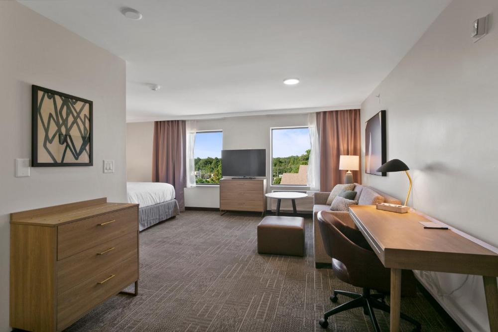 King Studio Suite interior